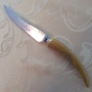 Henry Rogers, sons & co. LTD Staghorn serrated knife